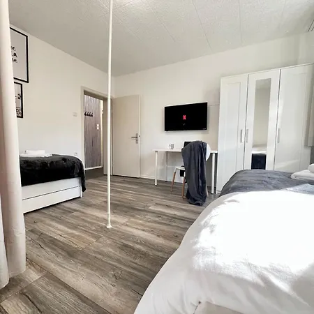 Apartment Primetime Fuer 4 Mit Kueche, Wifi Und Parkplatz