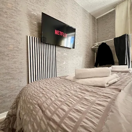 Primetime Fuer 4 Mit Kueche, Wifi Und Parkplatz