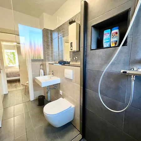 Primetime Fuer 4 Mit Kueche, Wifi Und Parkplatz