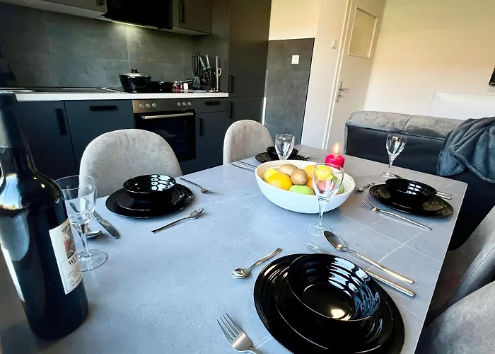 Lägenhet Primetime Fuer 4 Mit Kueche, Wifi Und Parkplatz *