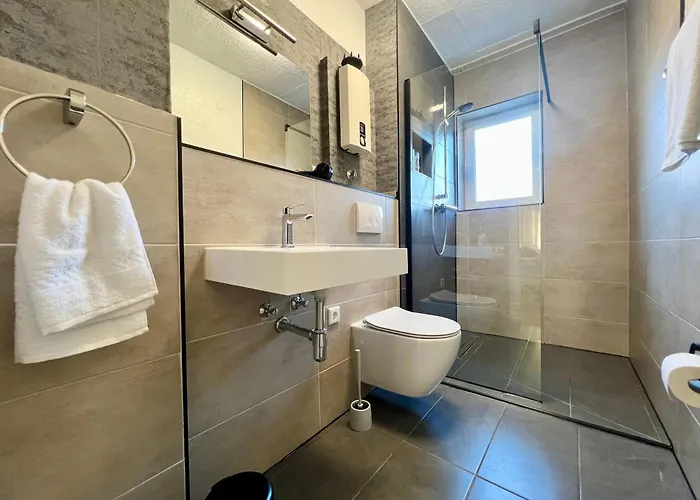 Lägenhet Primetime Fuer 4 Mit Kueche, Wifi Und Parkplatz